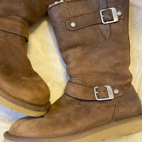 Leather ugg boots size 7 preowned - Picture 9 of 14